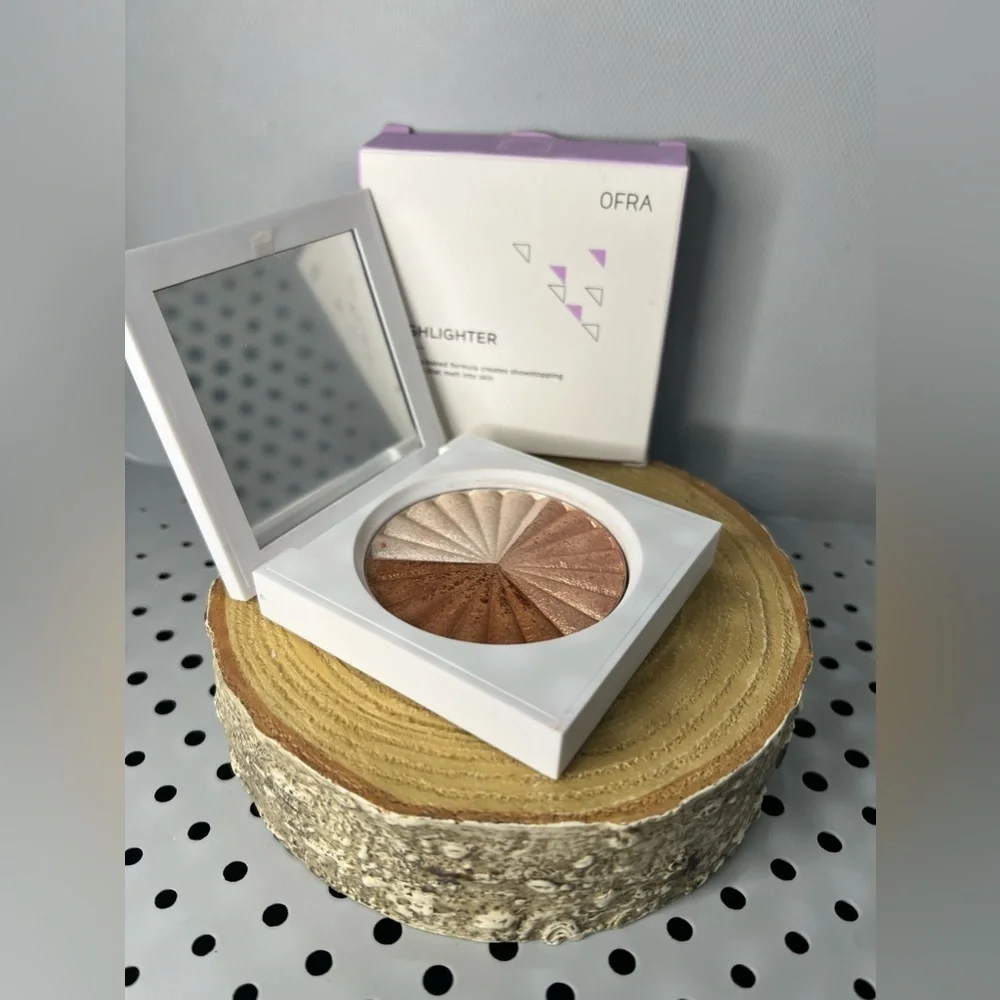 OFRA X NIKKIETUTORIALS Everglow 3 Shades Vegan Highlighter